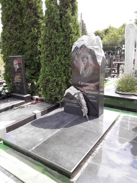 Авторські пам’ятники