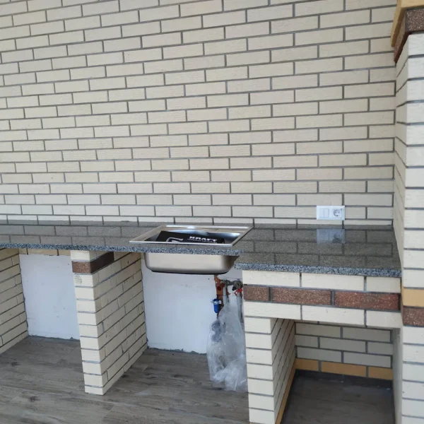 Гранітна стільниця для вуличної кухні з мангалом_2