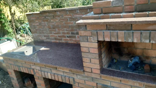 Кам’яна стільниця для вуличного барбекю-комплексу_3